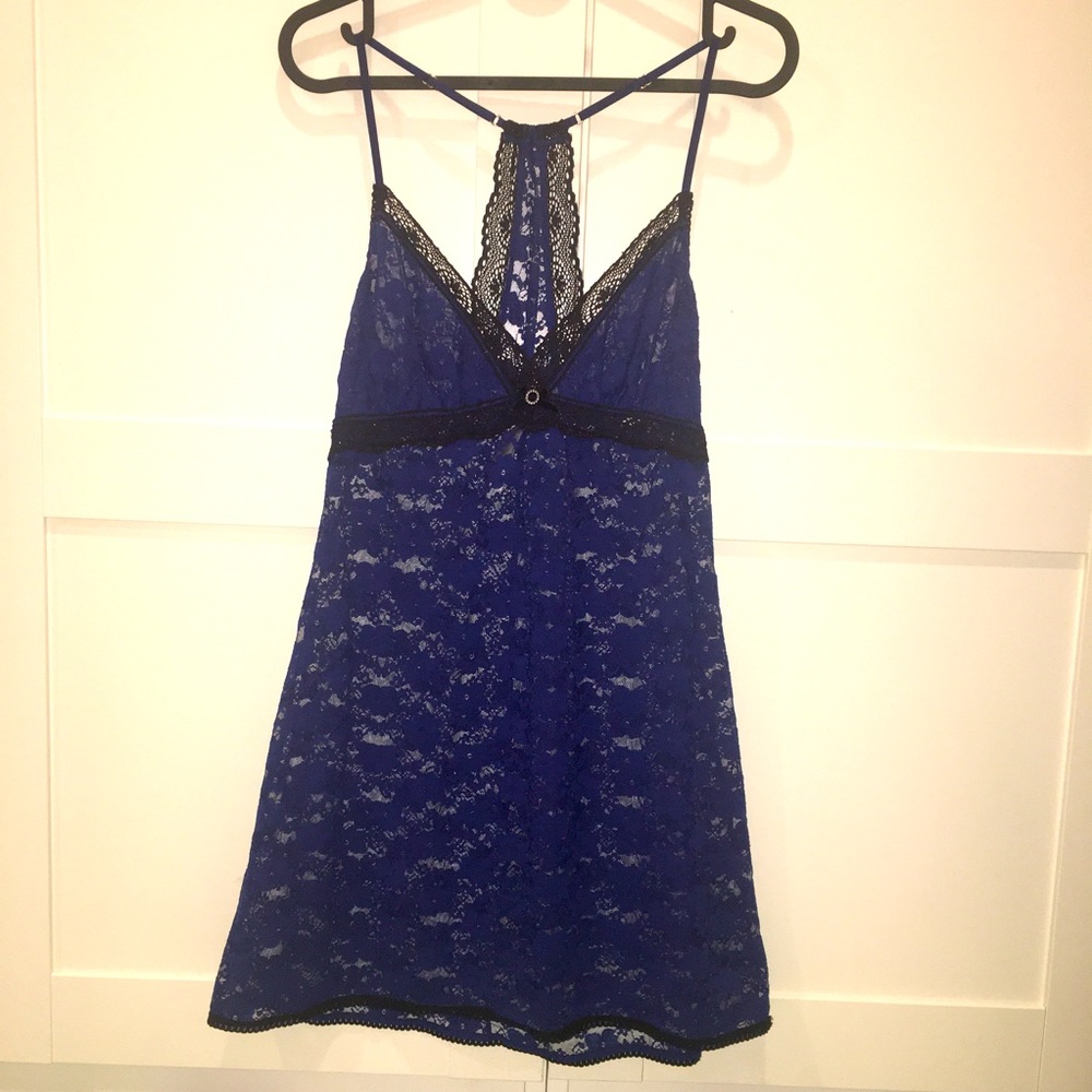 “In Bloom” negligee